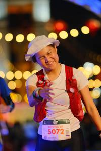 BIB: 5072
                            <button type="button" onclick="openModal(21769271)" class="btn btn-primary btn-sm float-right btn-popup" data-toggle="modal" data-target=".modal-high-quality">
                        <i class="fas fa-shopping-cart"></i> Add to Cart
                    </button>
                                            <button type="button" onclick="isThisMe(21769271, true)" class="btn btn-success btn-sm float-right btn-popup btn-isme hidden" data-toggle="tooltip" data-placement="bottom" title="นี่คือรูปของคุณใช่ไหม คลิกที่นี่เพื่อเอาเข้าอัลบั้ม">
                        <i class="fas fa-plus"></i> Add to album
                    </button>
                    <button type="button" onclick="isThisMe(21769271, false)" class="btn btn-warning btn-sm float-right btn-popup btn-isnotme hidden">
                        <i class="fas fa-ban"></i> Remove from album
                    </button>